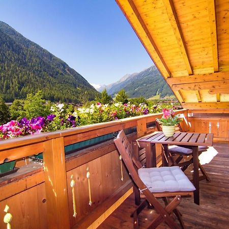 Haus Salchner Apartment Neustift im Stubaital Luaran gambar